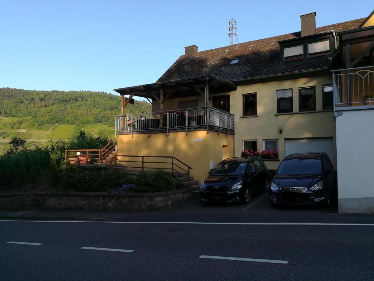 Die Ferienwohnung Lindenhof Zell an der Mosel Ngoại thất bức ảnh