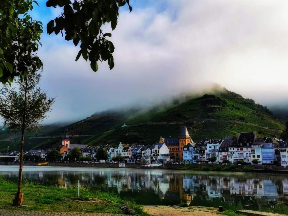 Die Ferienwohnung Lindenhof Zell an der Mosel Ngoại thất bức ảnh